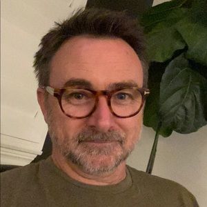 Meet your Posher, Kenneth